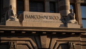 No alarma a Banxico dólar en 18 pesos, pero vigila impacto en inflación
